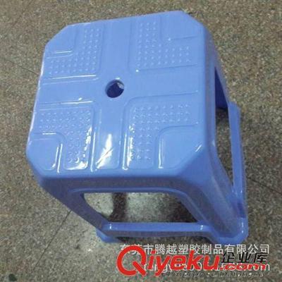 廠家直供藍(lán)色塑料方凳子批發(fā) 疊放凳 餐椅雪花凳【批發(fā)價(jià)優(yōu)】-東莞市騰越塑膠制品提供廠家直供藍(lán)色塑料方凳子批發(fā) 疊放凳 餐椅雪花凳【批發(fā)價(jià)優(yōu)】的相關(guān)介紹、產(chǎn)品、服務(wù)、圖片、價(jià)格東莞市騰越塑膠制品、塑膠卡板;塑膠中空板;塑料箱;塑料籮;塑料零件盒;鐵皮零件柜;防靜電方盤;防靜電靠背椅;防靜電圓凳;整理箱;圓凳;全塑椅